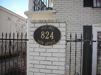 2nd image of 824 12th Ave APT 1