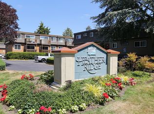 20413 68th Ave W APT B202, Lynnwood, WA 98036