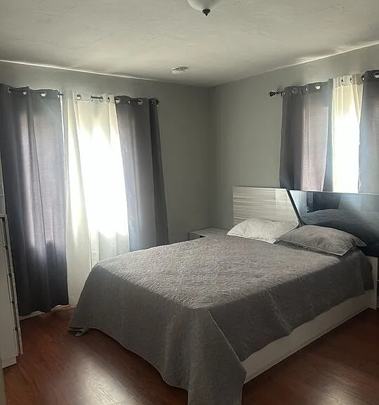 9900 Laurel Canyon Blvd — Photo 17