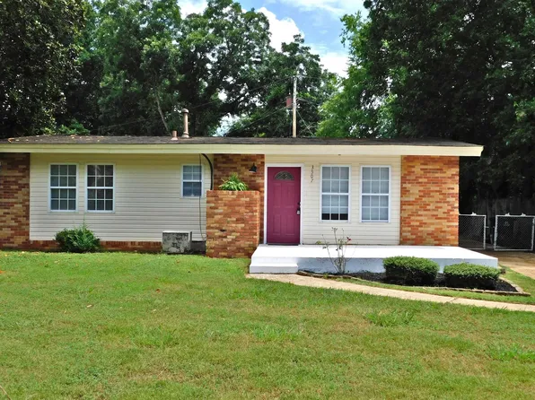 3507 Flamingo Rd SW, Huntsville, AL 35805