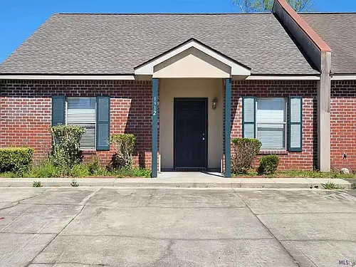 8912 Pecan Tree Dr #8912 Photo 1