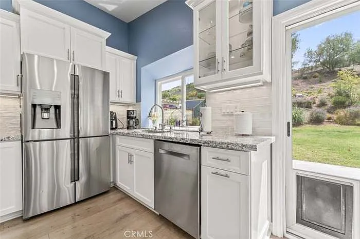 27844 Carnegie Ave — Photo 5