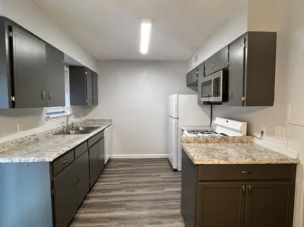 Alamo Apartments