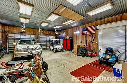 Garage (His)