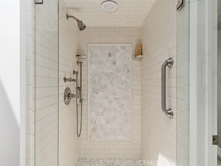 100 S La Senda Dr — Photo 36