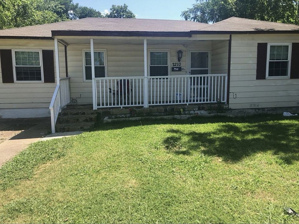 1st image of 2210 Cottonwood Ct