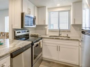 2110 Gulf Blvd APT 11, Indian Rocks Beach, FL 33785