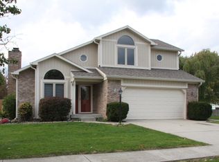 8838 Sundrop Rd, Indianapolis, IN 46231