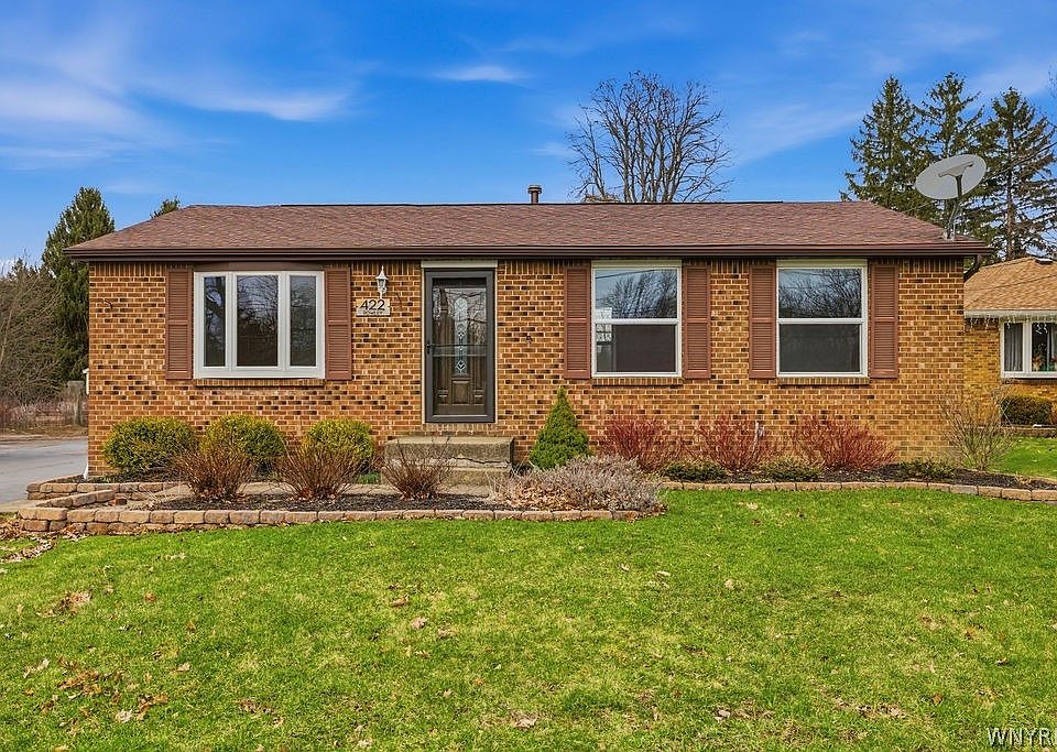 1st image of 422 Rowley Rd