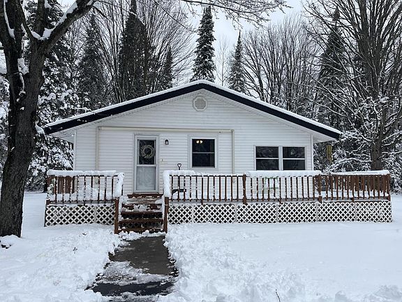 3rd image of N8726 Maple Beach ROAD