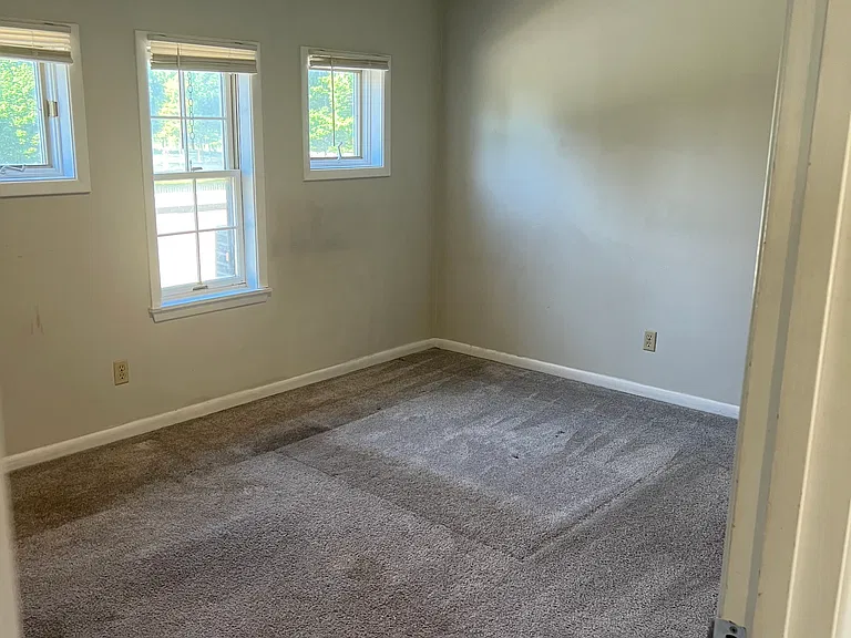 1832 Main St #7 — Photo 6