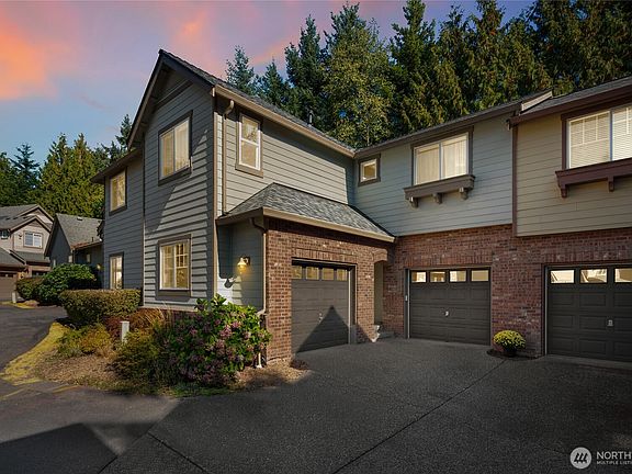 Home sweet home. The best vaule in Redmond Ridge>