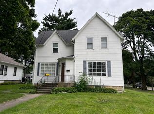 1104 E Lincoln Hwy, Dekalb, IL 60115