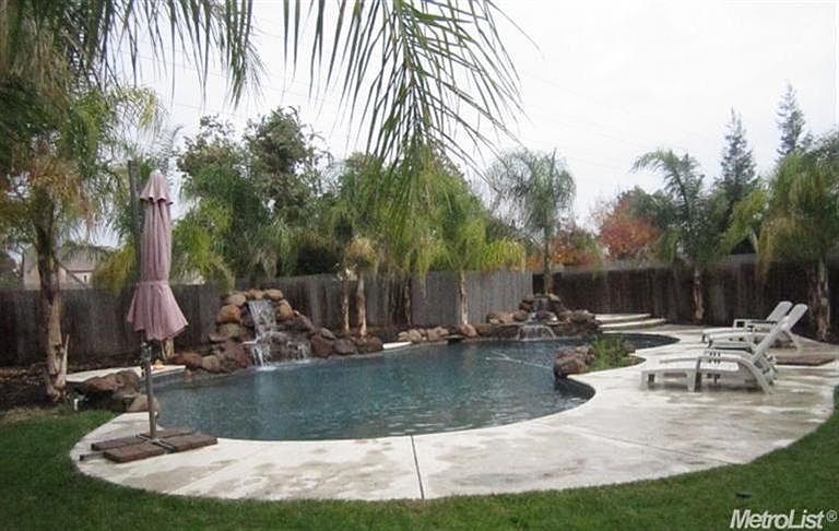 1st image of 1567 Sierra Creek Dr
