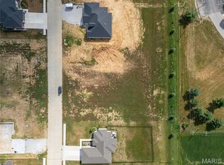 583 Legacy Dr, Waterloo, IL 62298