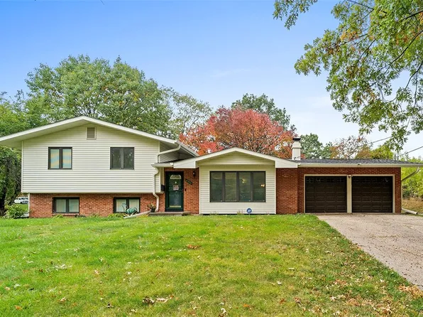 4906 SW 16th St, Des Moines, IA 50315