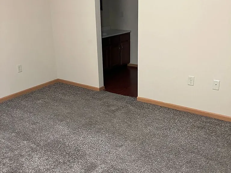 1046 Laurel Tree Ct #B — Photo 15