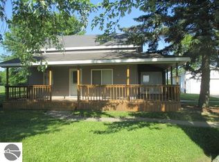 176 N Summerton Rd, Mount Pleasant, MI 48858