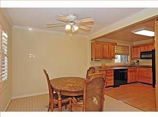 3rd image of 2682 Carolina Ave