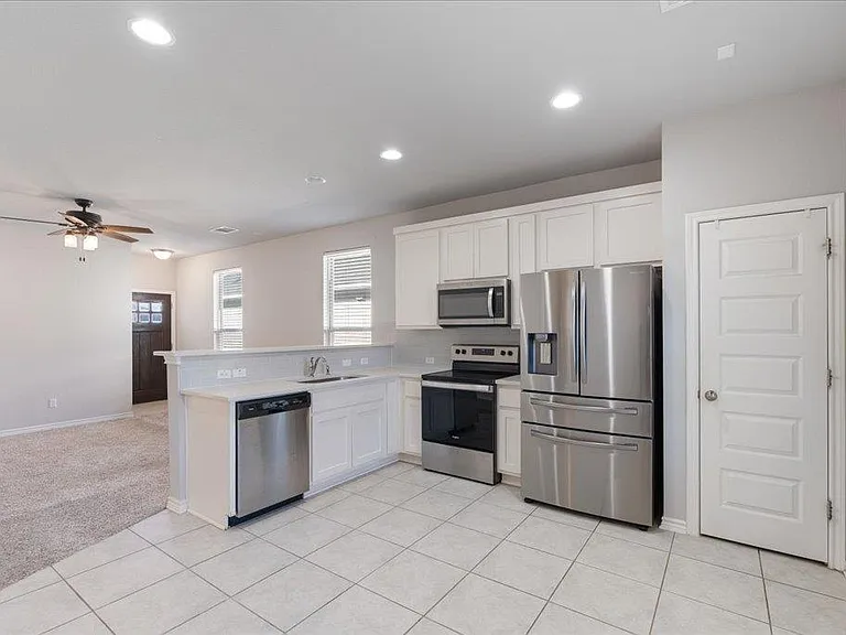 309 Trellis Blvd — Photo 1