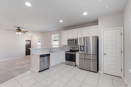 309 Trellis Blvd Photo 1