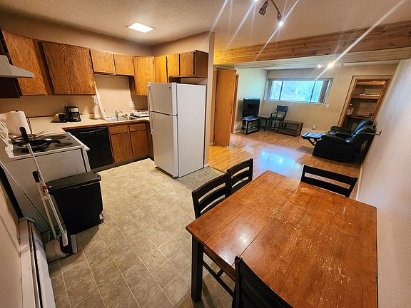 Kitchen and living room