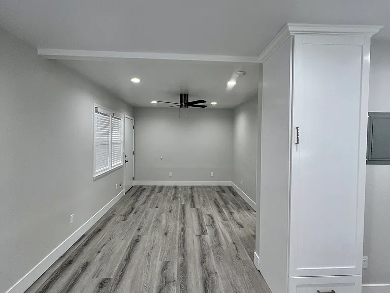6061 Fishburn Ave #C — Photo 17