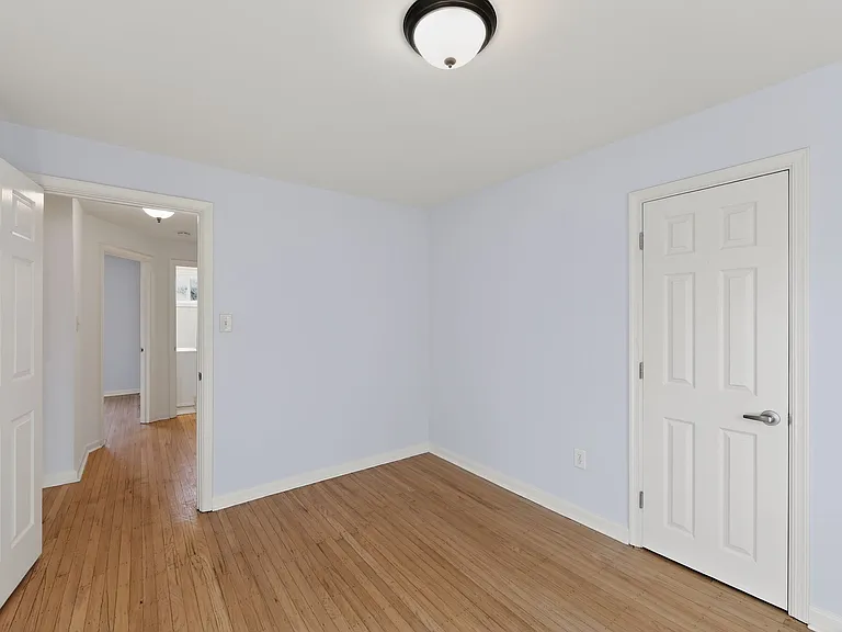 1567 Sugartown Rd — Photo 20