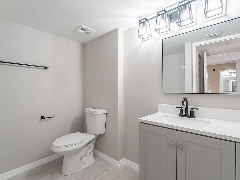 2600 S University Dr #208 — Photo 16