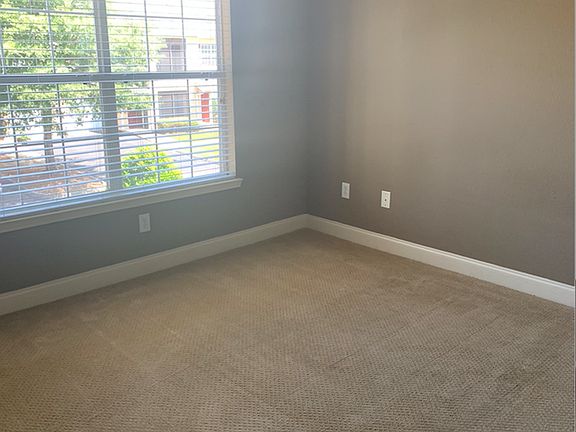 5th image of 447 W Longleaf Dr APT 1509