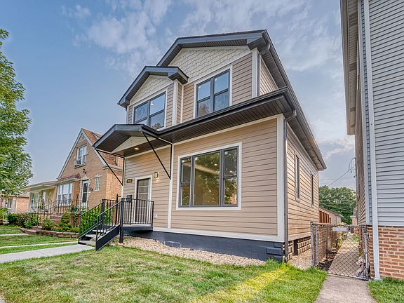 2nd image of 3234 N Ozanam Ave