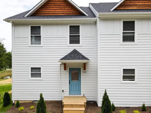 103 Mount Tabor Rd, Blacksburg, VA 24060