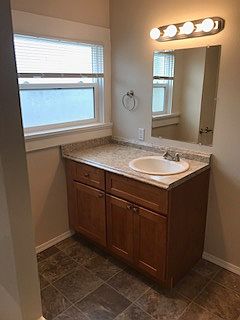 2nd image of 114 W Cedar St #11149002