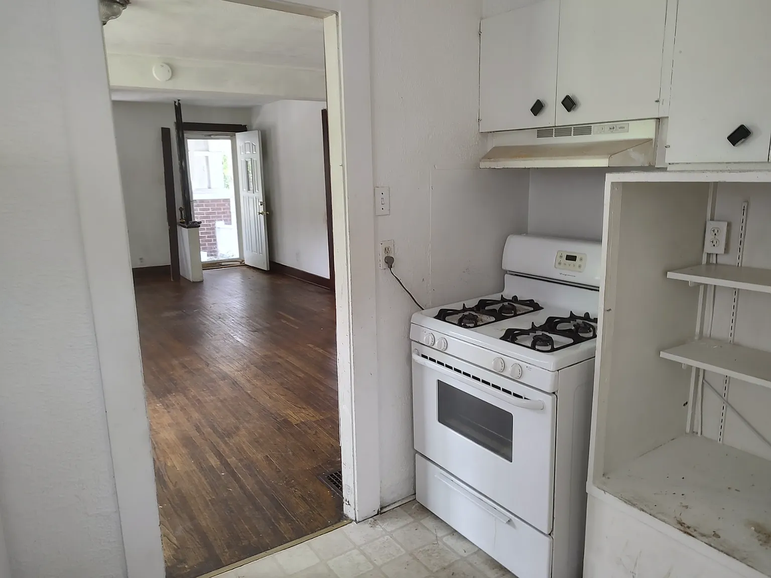 290 South Maffit Street — Photo 4