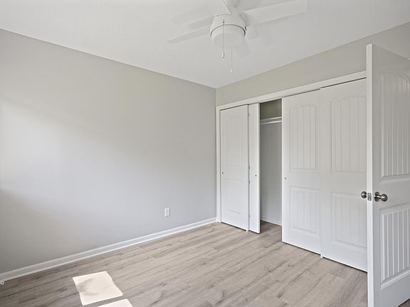 5th image of 9153 W 83rd St