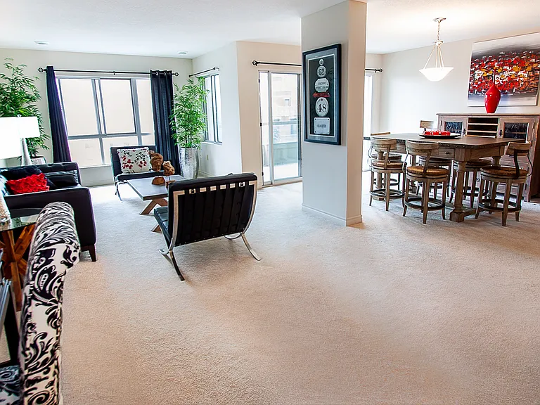 405 Waterloo St — Photo 10