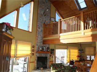 3 Schoolside Dr, Jermyn, PA 18433