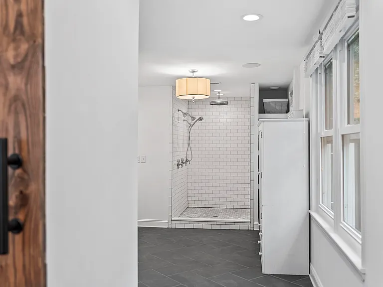 51 Stocker Dr — Photo 44