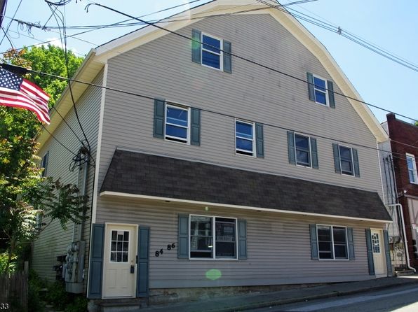 84-86 Main St APT A