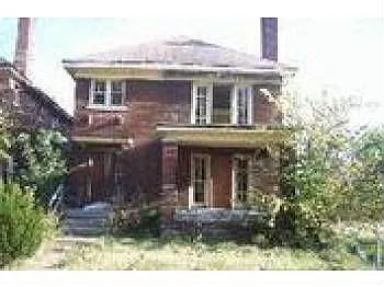 1709 Lawrence St photo 1