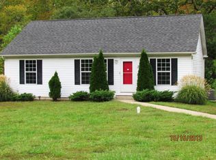 364 Timberland Dr, Montross, VA 22520