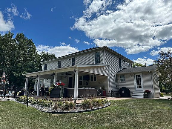 4th image of 50344 Garfield Rd