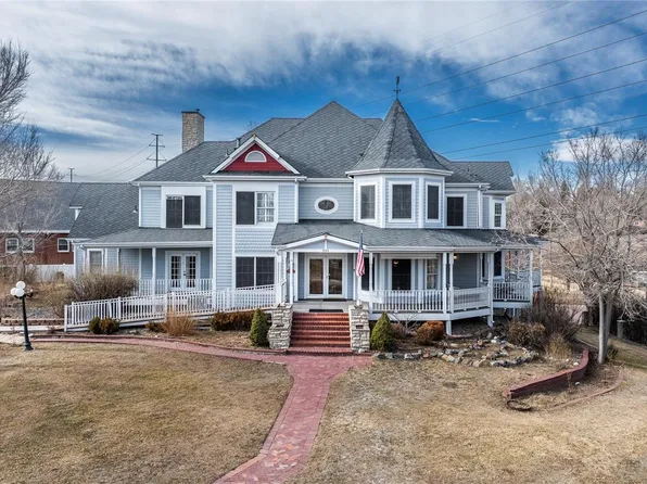 955 Independence Street, Lakewood, CO 80215