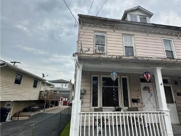 58 Kimber St, New Philadelphia, PA 17959