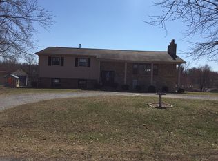 1601 Century Ln, Paducah, KY 42003