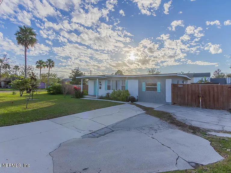 402 Skate Rd — Photo 7