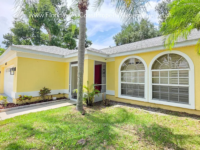 4667 Hamlets Grove Dr — Photo 49