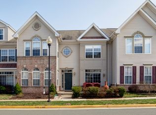 20996 Vosburg Ter, Ashburn, VA 20147