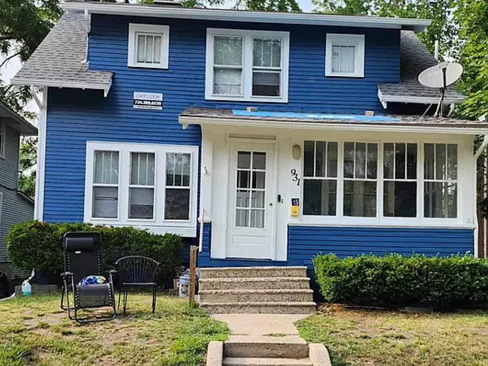 931 Dewey Ave