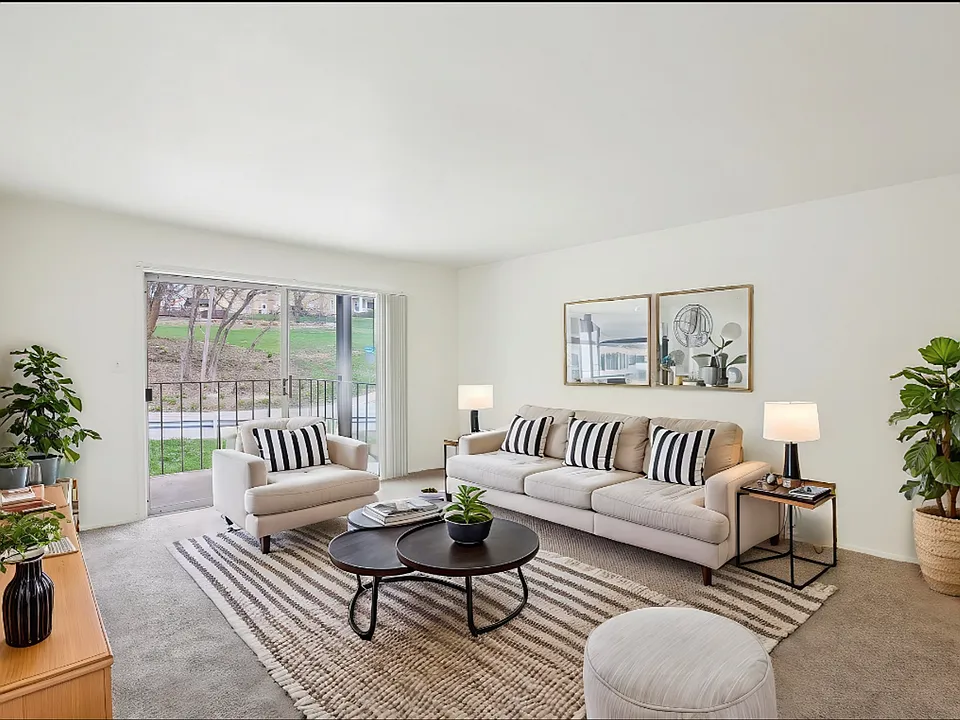 West Hills Apartments